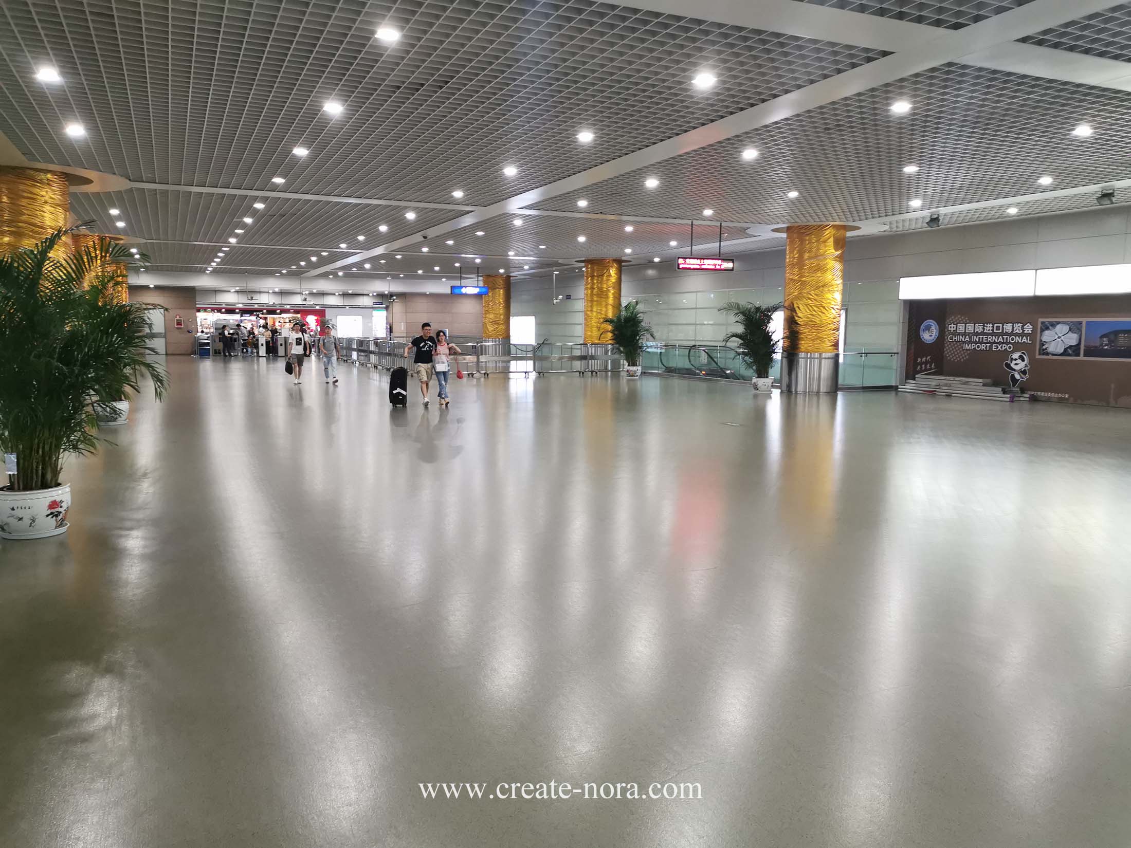 the photo of nora rubber flooring in Shanghai Maglev Longyang Road Station and Pudong Airport Station 11